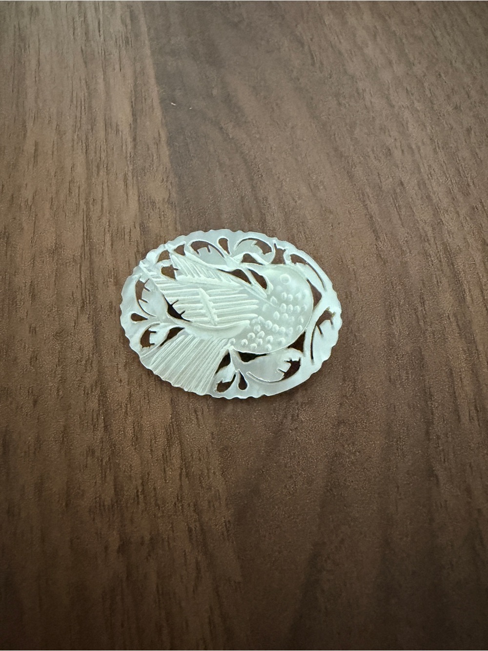 Carved Mother-of-Pearl Bird Brooch - Cream